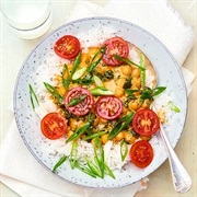 Creamy Spinach and Chickpea Stew With Tomatoes