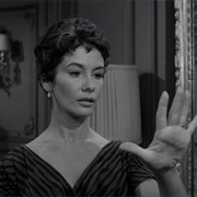 S5.E13: Ring-A-Ding Girl