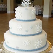 Snowflake Decoration on Wedding Cake