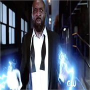 Black Lightning: "The Resurrection" (S1,E1)