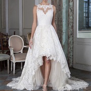 Shaped Lace Edge Around High-Low