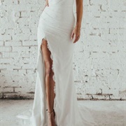 Lace-Edged Leg Slit on Dress