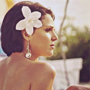 Trina Decker (Swingtown)