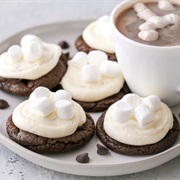 Hot Cocoa Cookie With Marshmallow Buttercream