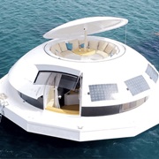 Floating Hotel Pod