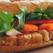 Bánh Mì Heo Quay (Vietnam)