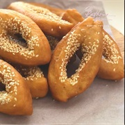 Ma Geok / Horse Shoe Fritter / Butterfly Fritter