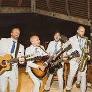 Roaming Wedding Band