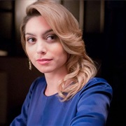 S3.E1: Chief Executive Officer