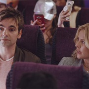 S1.E9: Chase Drops His First Album