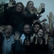 S1.E7: La Caja De Cristal