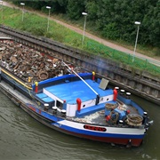 Barge
