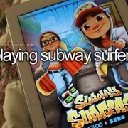 Play Subway Surfers