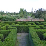 Hampton Court Maze, UK