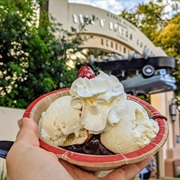 Ice Cream Sundae