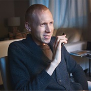 S4.E8: Hug and Release