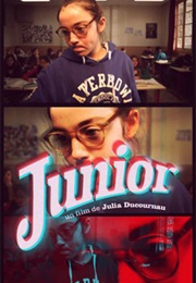 Junior (2011)