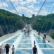 Zhangjiajie Glass Bridge (Hunan, China)