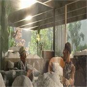 Nike: "Puppet Chalk"