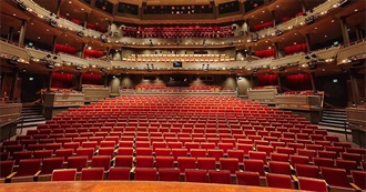 Phia&#39;s Favourite Plays and Theatre Books