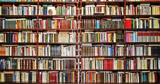 Things Jennifer Thinks She Should Read