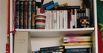 40 Books That Are in Alexia&#39;s Wishlist