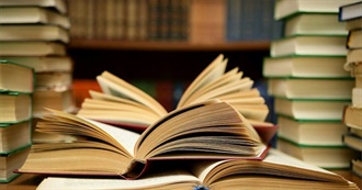 Halles-Comet&#39;s Top Books