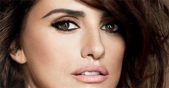 Pen&#233;lope Cruz @ Movies