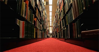 20 of the Best Classic Murder Mystery Books of All Time According to Elle