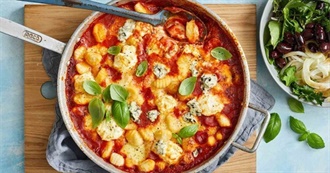 Last 20 Foods That Duck Queen Tried for the First Time 18