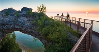 Ultimate Michigan Travel List