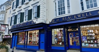 Blackwell&#39;s Five Foot Bookshelf