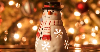 Christmas Movie Night - Which Film Do You Want to See?