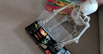 Kelly&#39;s 2025 Spooky Season TBR