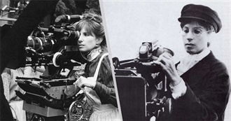 Celebrate Female Filmmakers by Watching These Movies Directed by Women (Bored Panda)