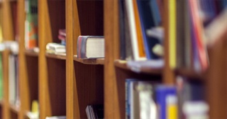 Books on Mara&#39;s Shelf