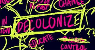Decolonizing Paulina&#39;s Bookself (Vol. 1)