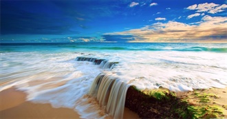 The Guardian: Top 10 Seaside Novels