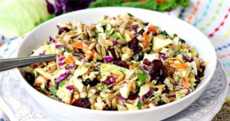 Last 10 Foods That Duck Queen Tried for the First Time 2