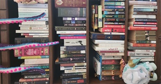 Stelle&#39;s Bookshelf