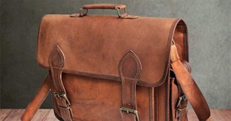 What&#39;s in Lucy&#39;s Bag (Going-Offline Edition)