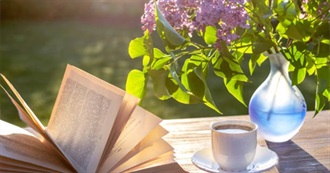 Noelle the Librarian&#39;s TBR for 2025!