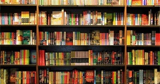 Books in Nems&#39; Uni Room