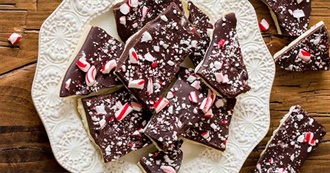 Last 20 Foods That Duck Queen Tried for the First Time 10