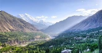 Lonely Planet&#39;s Top Experiences and Sights in Pakistan